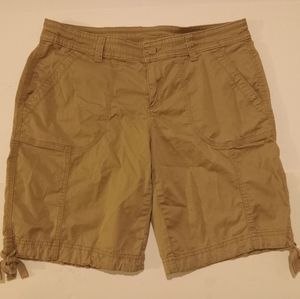 Faded Glory Beige Khaki Casual Bermuda Cargo Shorts Wms Sz 12